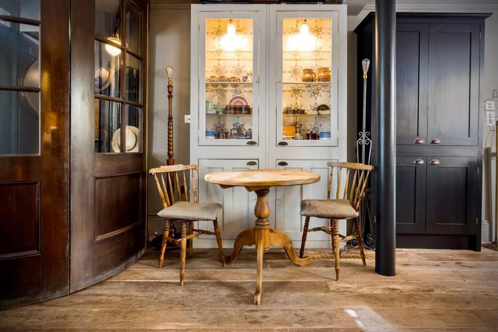 Вилла Kings Cross, Self-Contained House & Private Garden Лондон Экстерьер фото