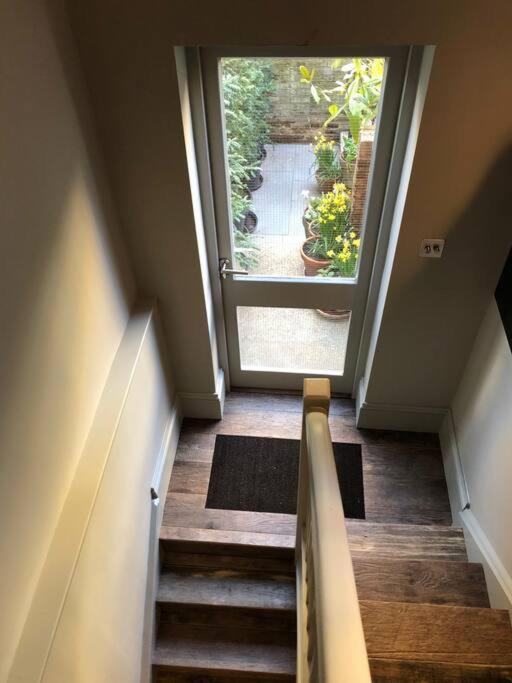 Вилла Kings Cross, Self-Contained House & Private Garden Лондон Экстерьер фото