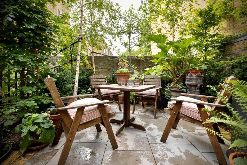 Вилла Kings Cross, Self-Contained House & Private Garden Лондон Экстерьер фото